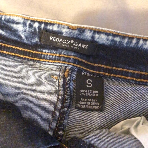 REDFOX JEANS Distressed shorts - Picture 4 of 4